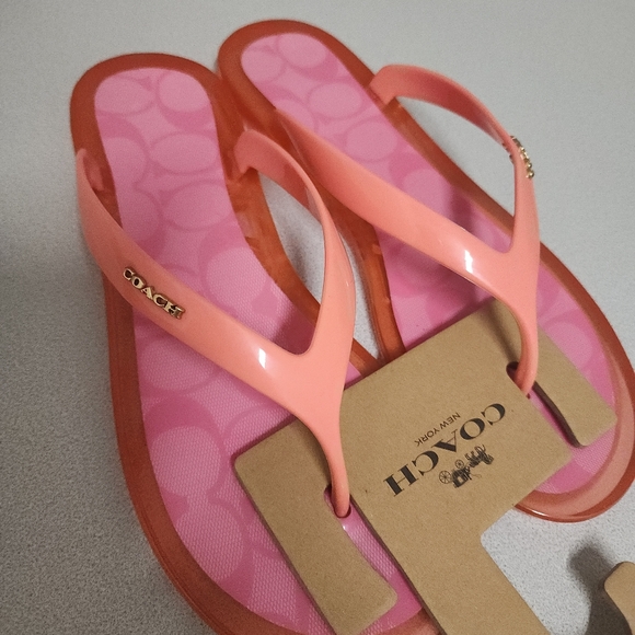 NWT Coach Sandals - Picture 7 of 7
